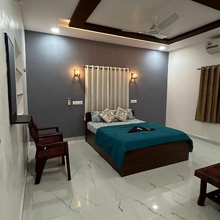 Raj Homestay Hampi Exterior photo